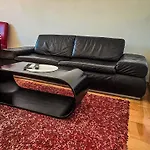 Aleksandar Premium Daire