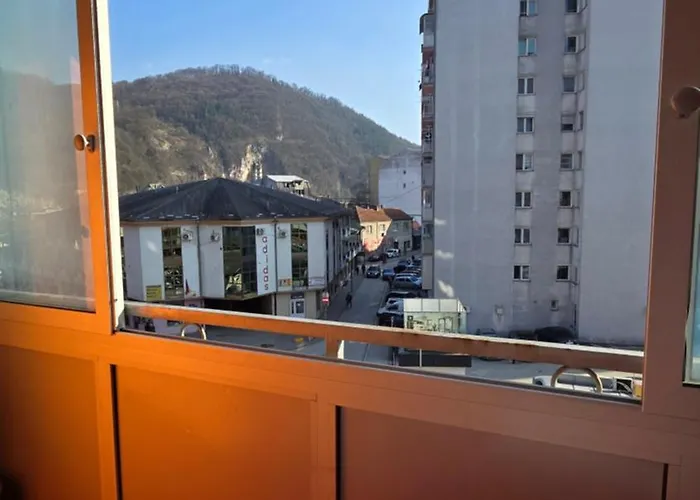 Aleksandar Premium * Zvornik